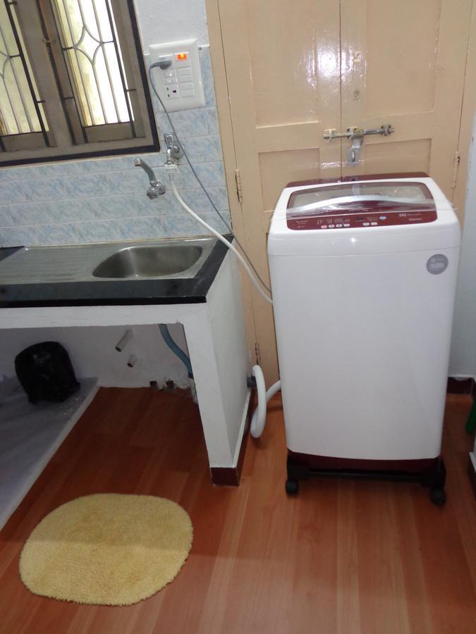 Remisha Service Apartments Ченнаї Номер фото